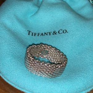 Tiffany & Co. Mesh Ring 💙